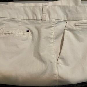 Tommy Hilfiger Ladies White Shorts Size 16